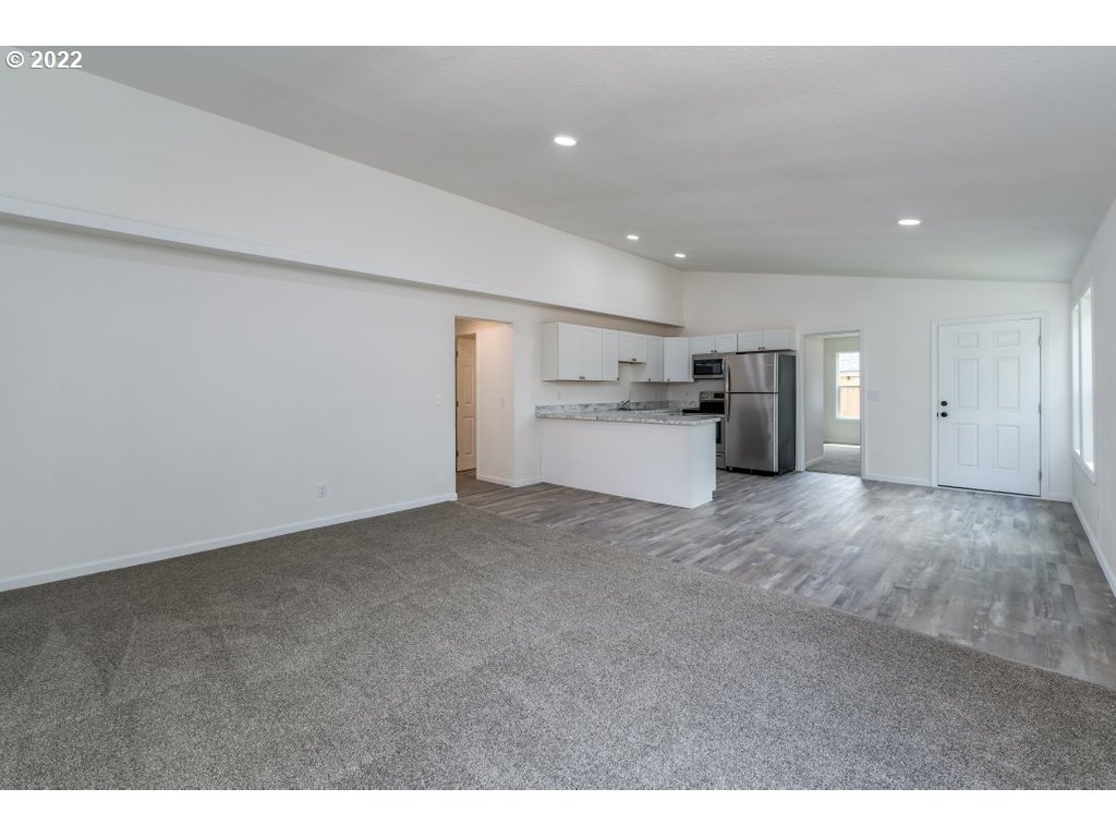 238 Grand Street Independence, OR 97351 - Photo 10 of 23 Gallery Image 10