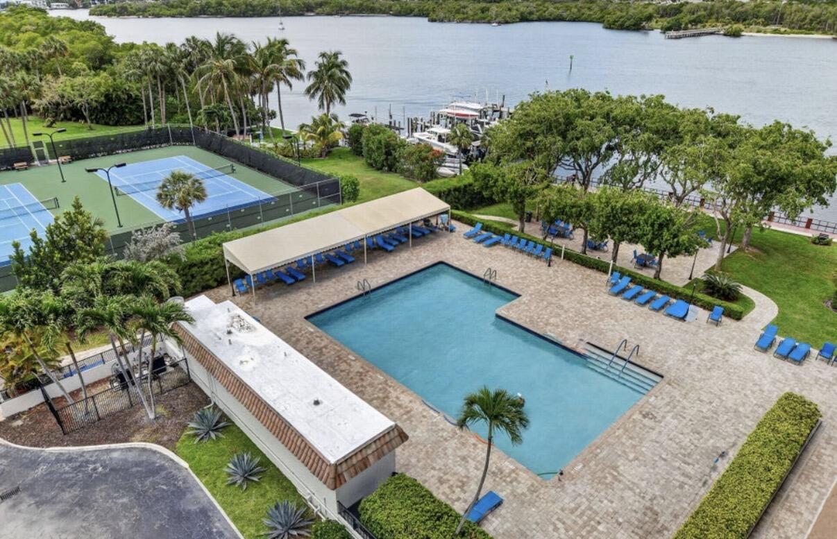 2121 North Ocean Boulevard, Unit 201W Boca Raton, FL 33431 - Photo 12 of 22 IMG_6889