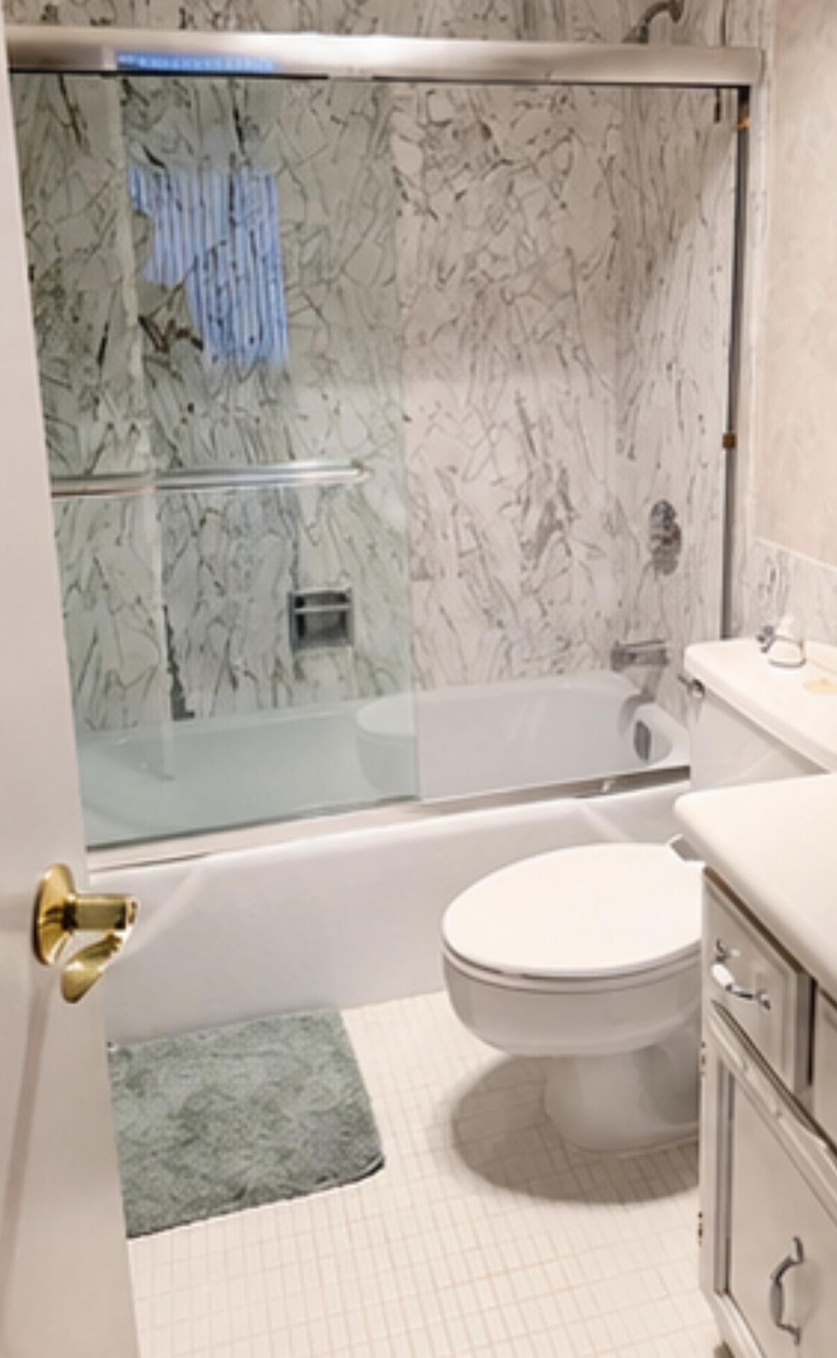 2121 North Ocean Boulevard, Unit 201W Boca Raton, FL 33431 - Photo 3 of 22 IMG_6875