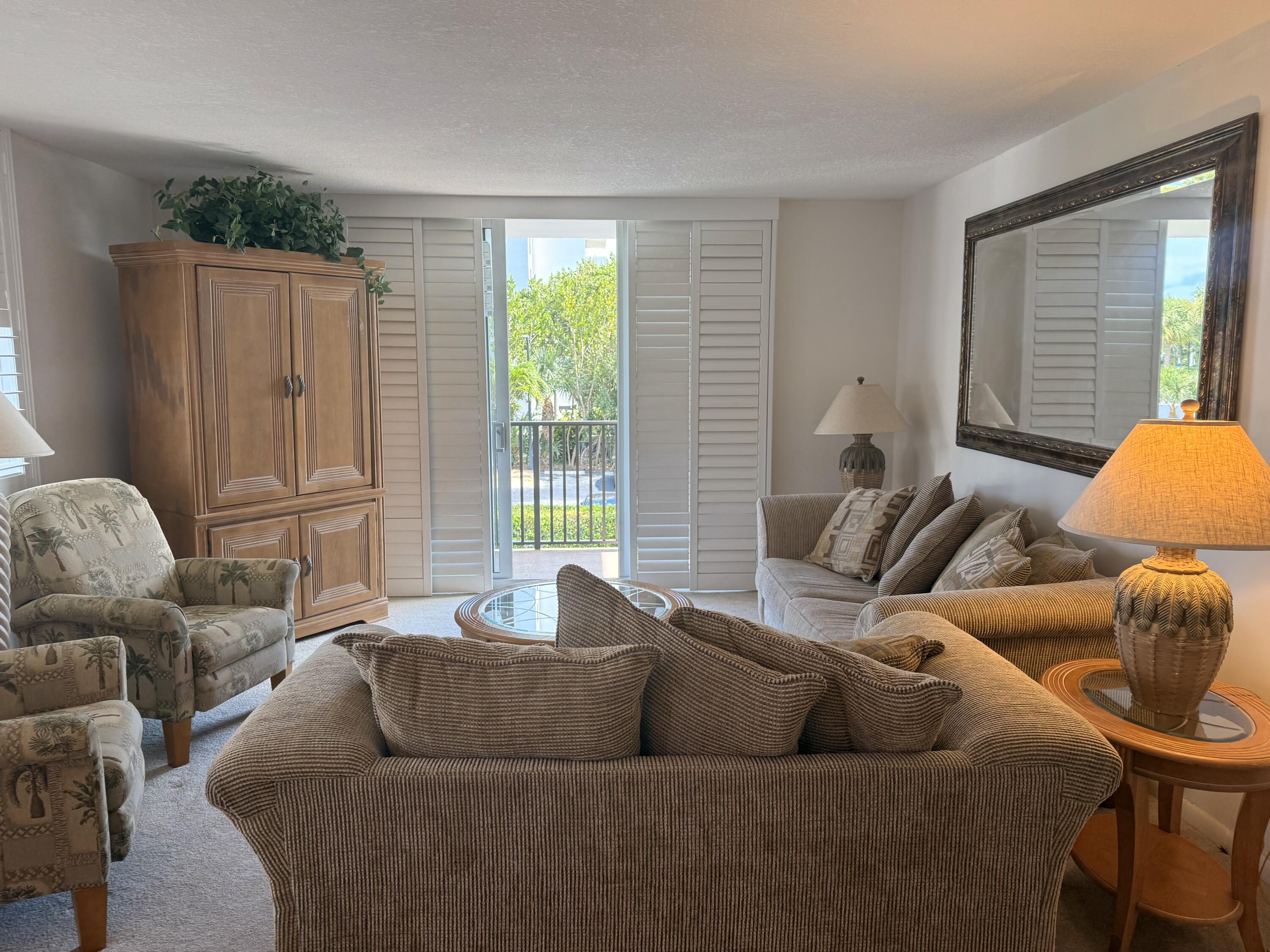 2121 North Ocean Boulevard, Unit 201W Boca Raton, FL 33431 - Photo 8 of 22 IMG_6844