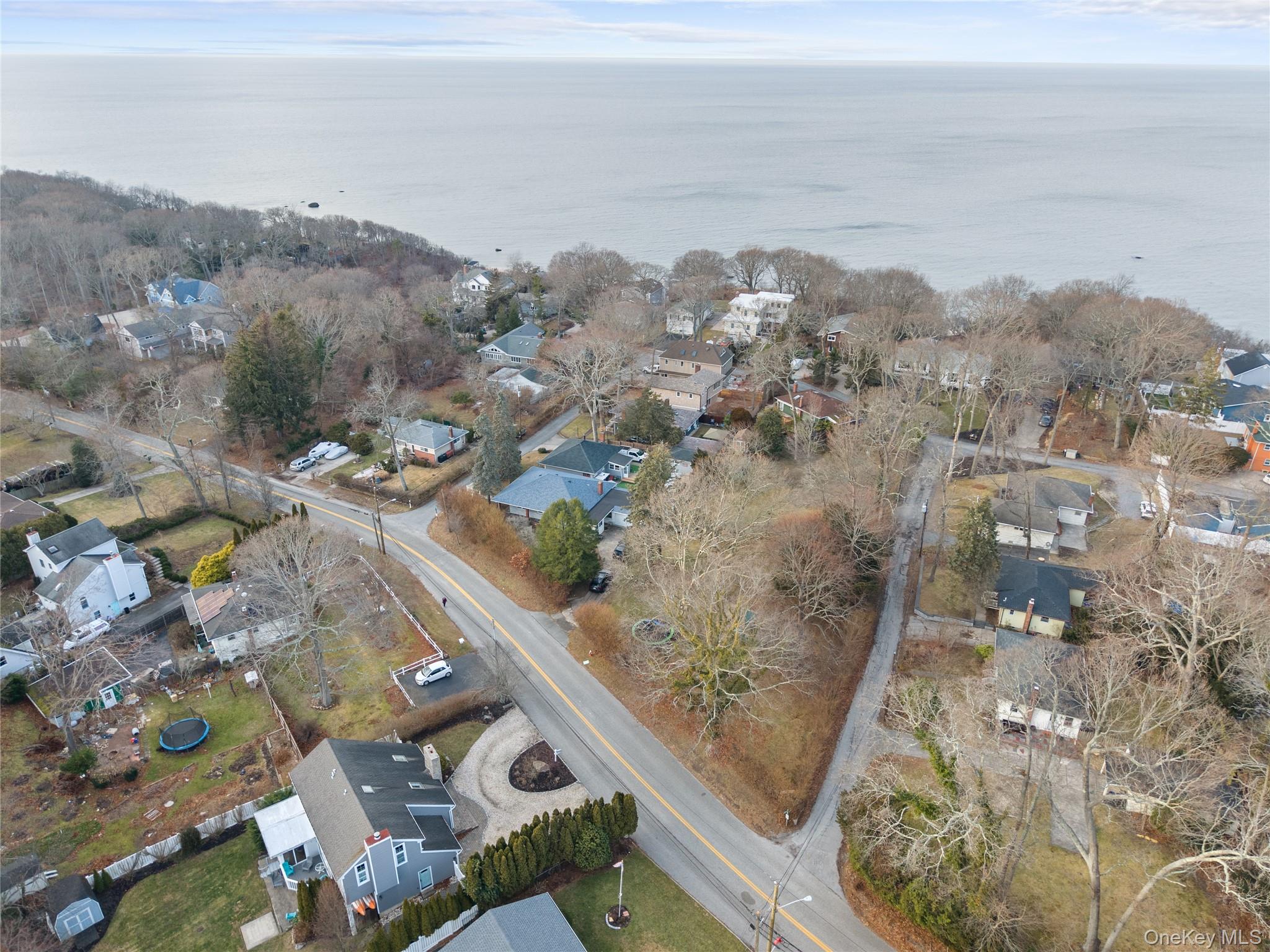 200 North Side Road Wading River, NY 11792 - Photo 27 of 30