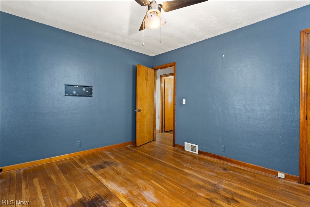 258 Hilliard Road Elyria, OH 44035 - Photo 20 of 27 Gallery Image 20