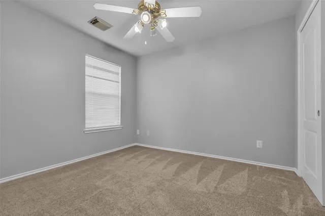 $2,300 | 3326 Pebble Beach Lane, Pearland, TX 77584