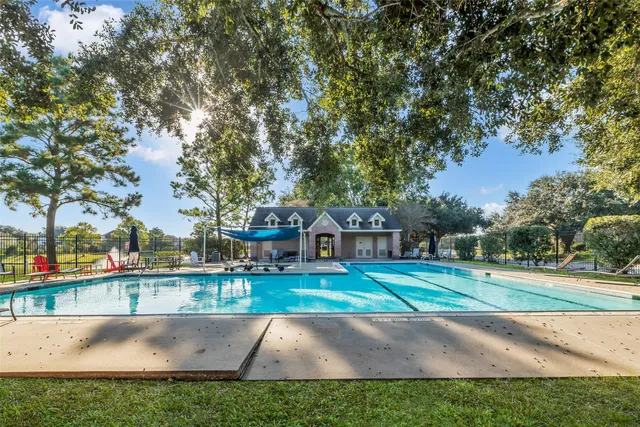 $2,300 | 3326 Pebble Beach Lane, Pearland, TX 77584