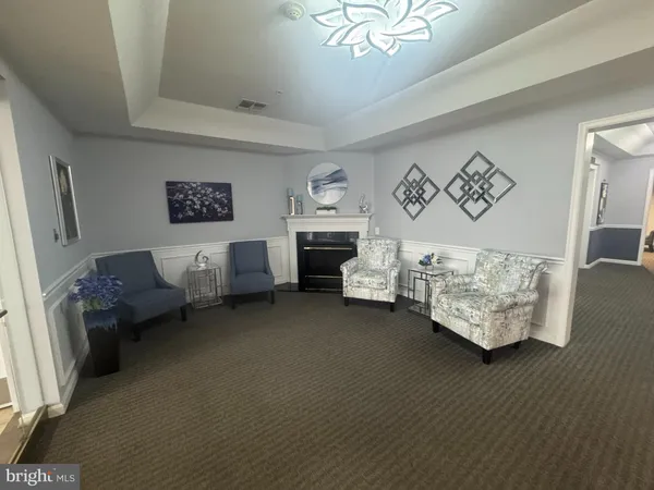 $2,475 | 2604 Chapel Lake Drive, Unit 305, Gambrills, MD 21054