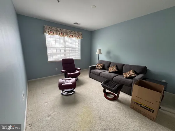 $2,575 | 2604 Chapel Lake Drive, Unit 305, Gambrills, MD 21054