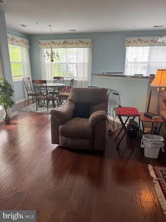 $2,575 | 2604 Chapel Lake Drive, Unit 305, Gambrills, MD 21054