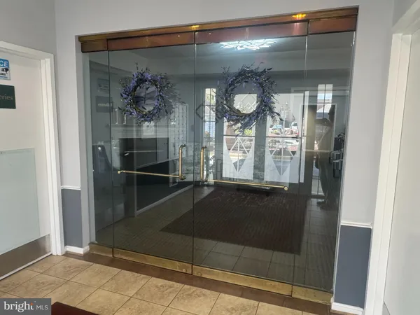 $2,475 | 2604 Chapel Lake Drive, Unit 305, Gambrills, MD 21054