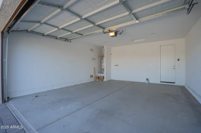 $2,195 | 17317 West Running Deer Trail, Surprise, AZ 85387