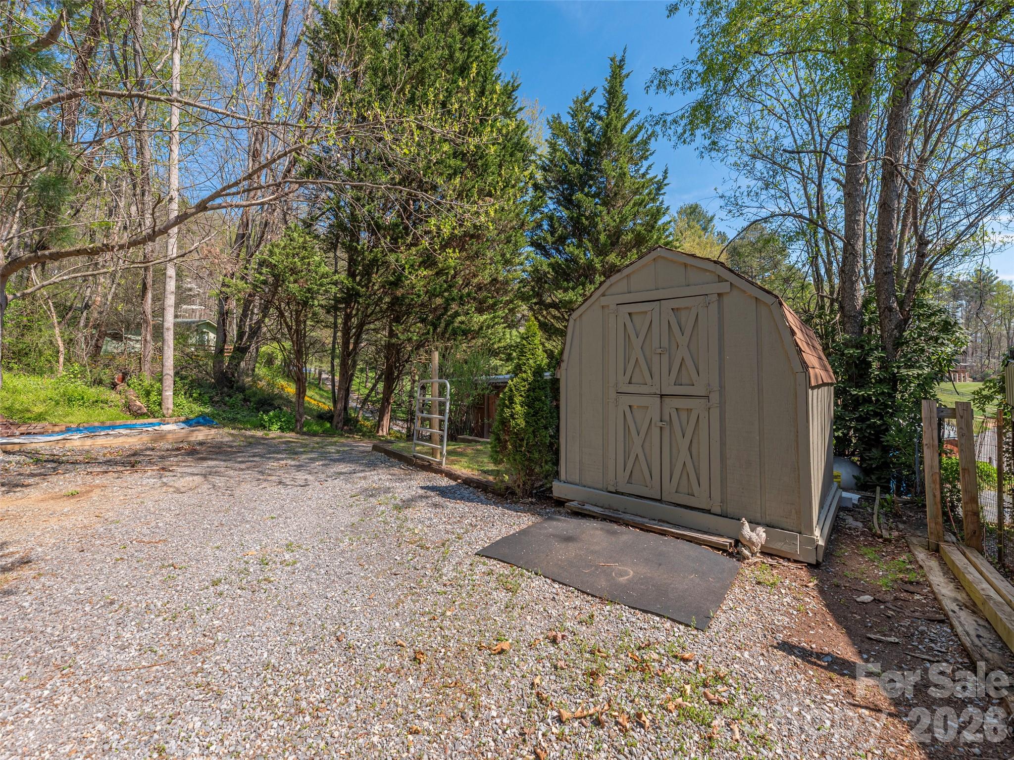55 Round Top Road Waynesville, NC 28785 - Photo 26 of 36