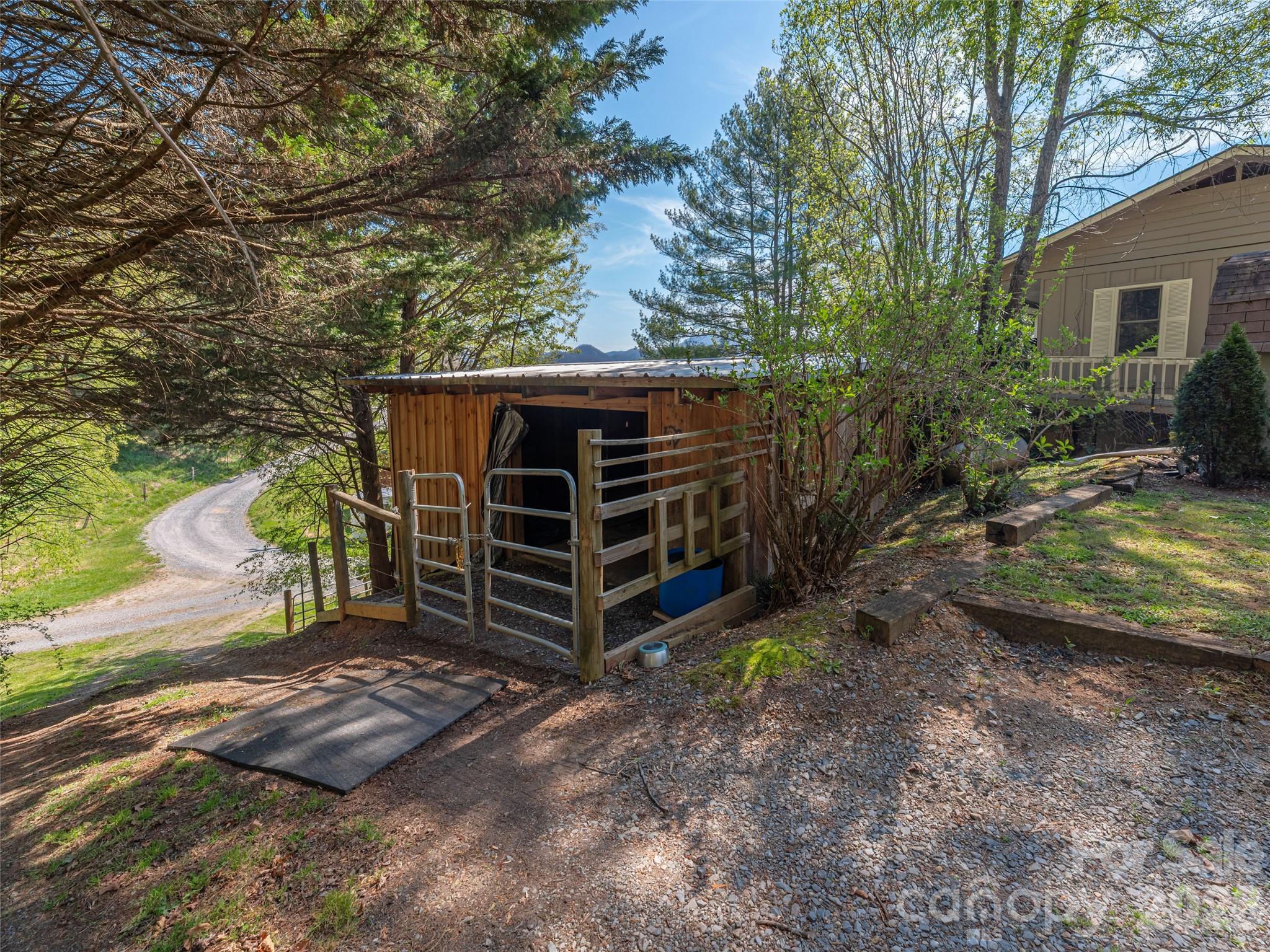 55 Round Top Road Waynesville, NC 28785 - Photo 27 of 36