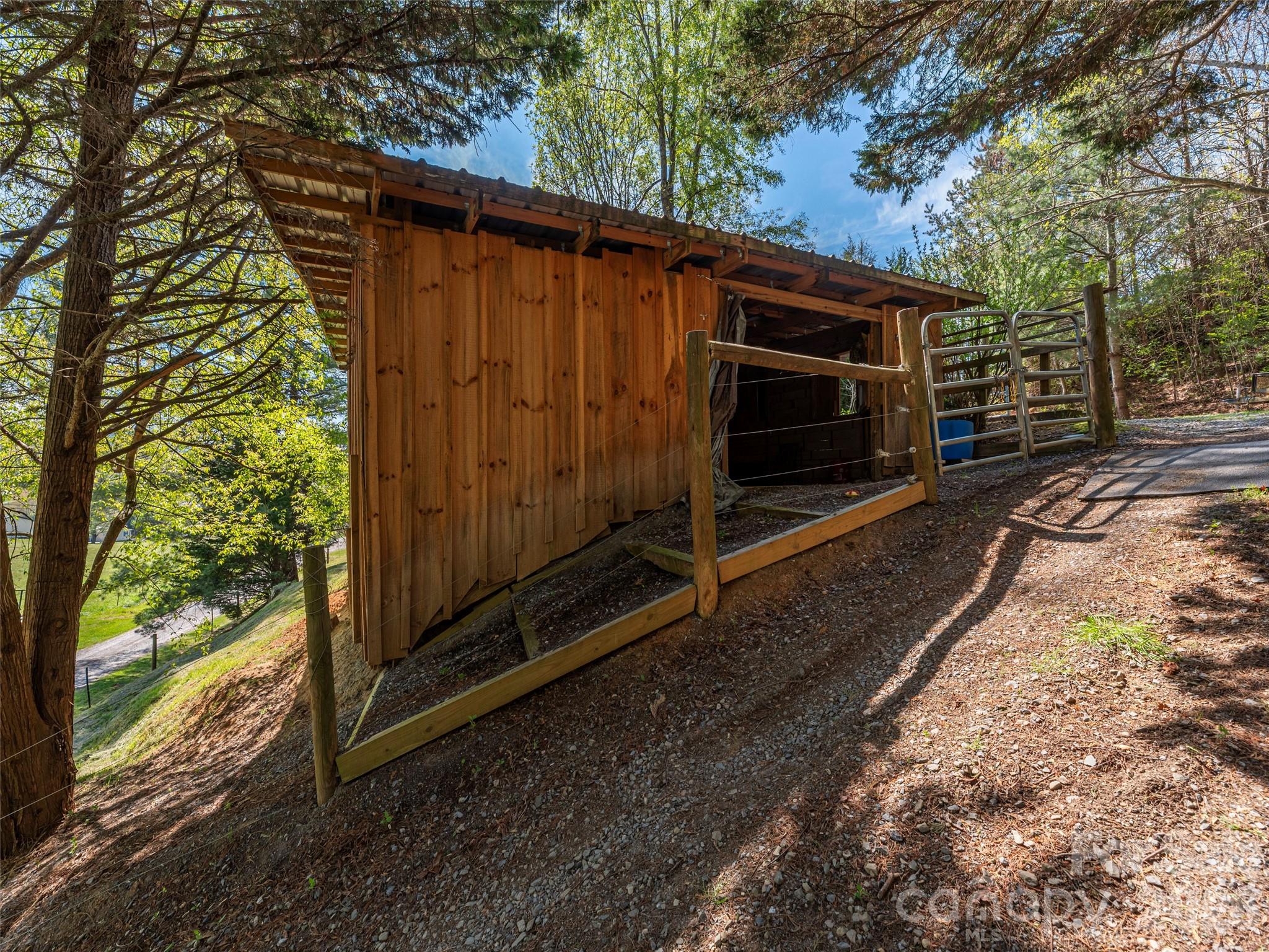 55 Round Top Road Waynesville, NC 28785 - Photo 28 of 36