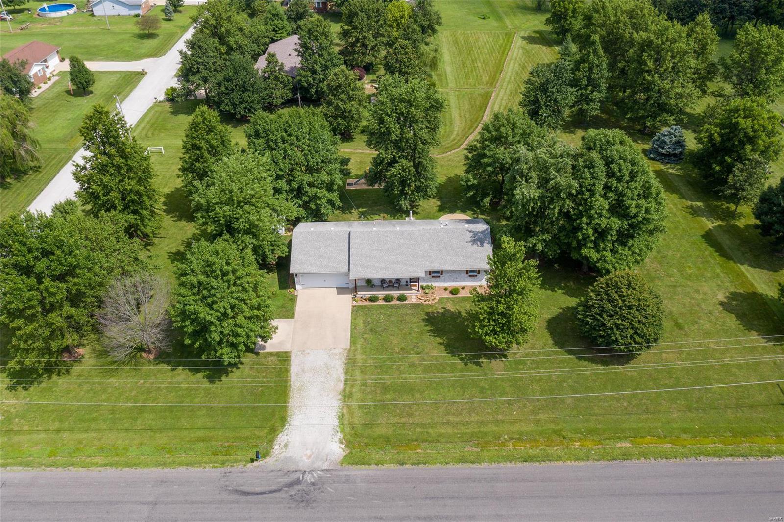 12911 Daiber Road Highland, IL 62249 - Photo 29 of 41 Gallery Image 29