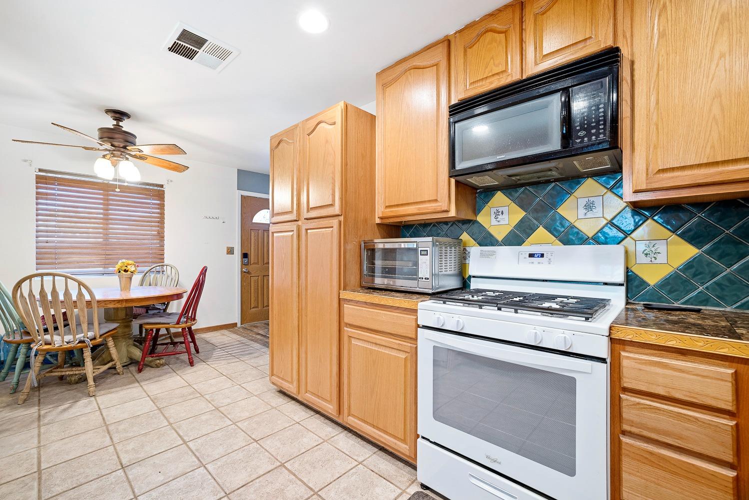 27332 Perkins Road Madera, CA 93637 - Photo 11 of 20 Gallery Image 11