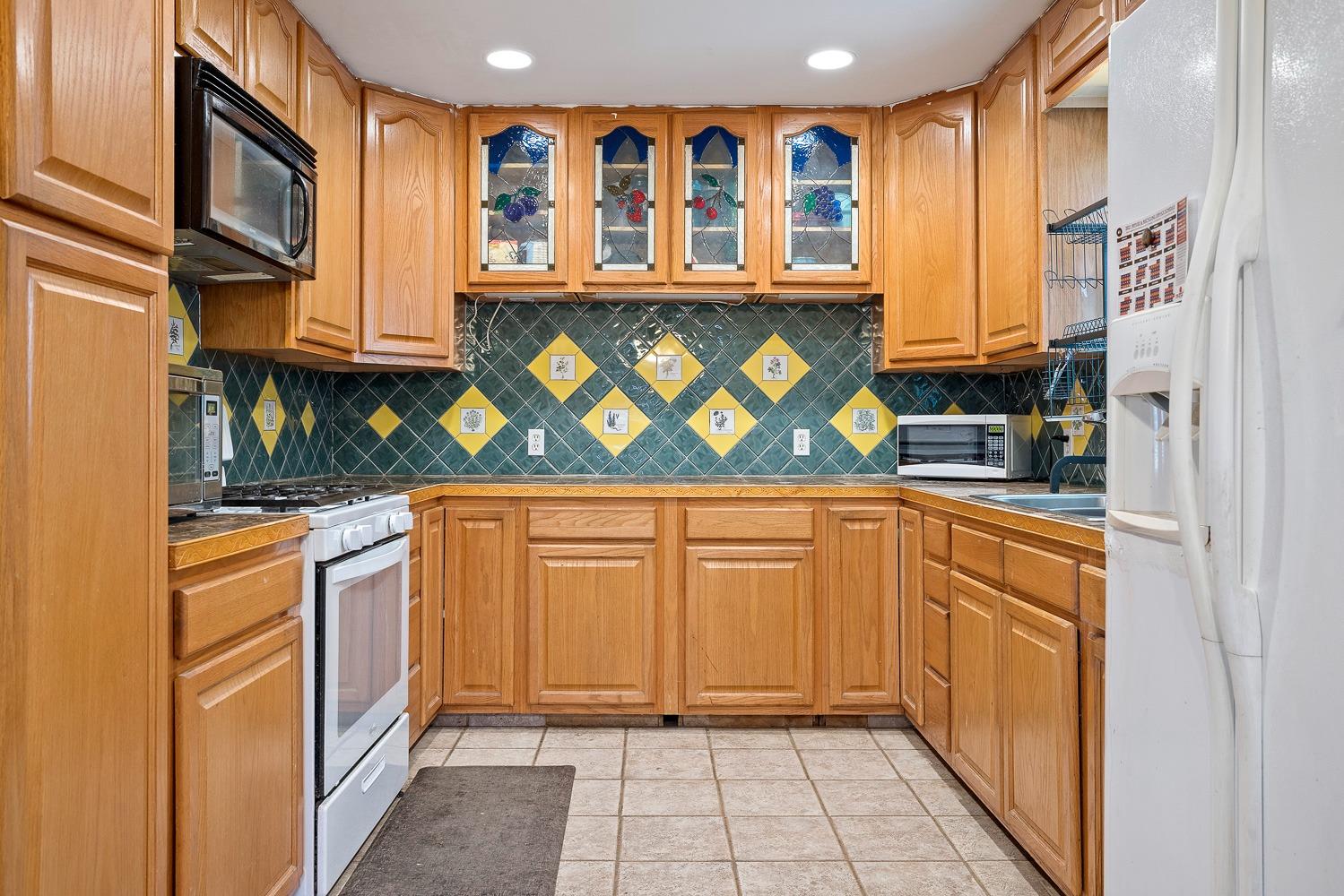 27332 Perkins Road Madera, CA 93637 - Photo 7 of 20 Gallery Image 7