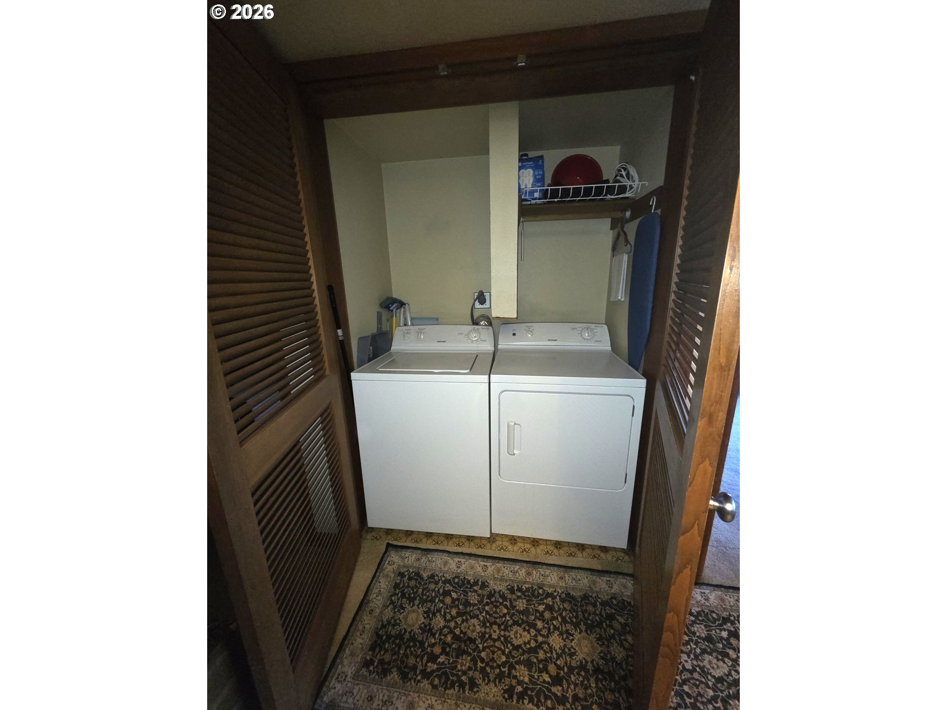 94304 Wedderburn Loop, Unit 414 Gold Beach, OR 97444 - Photo 19 of 19 Laundry