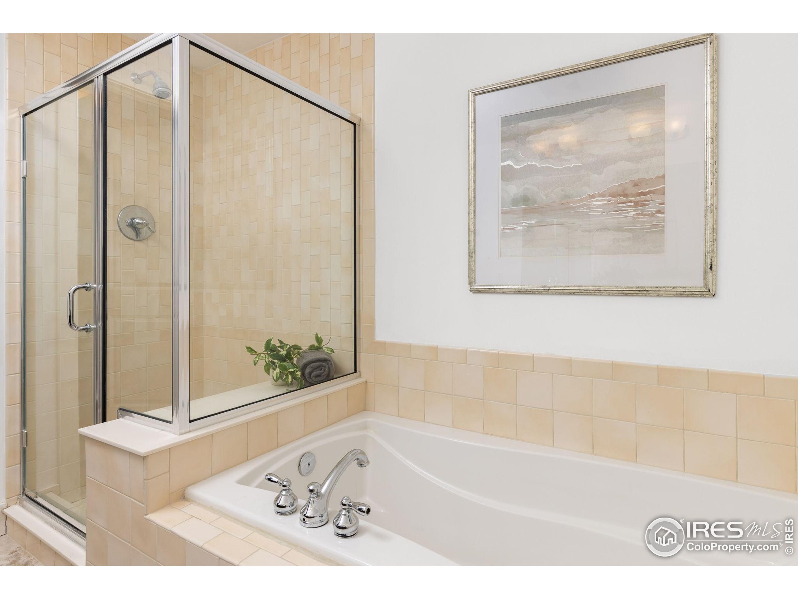 2001 Lincoln Street, Unit 2113 Denver, CO 80202 - Photo 17 of 36