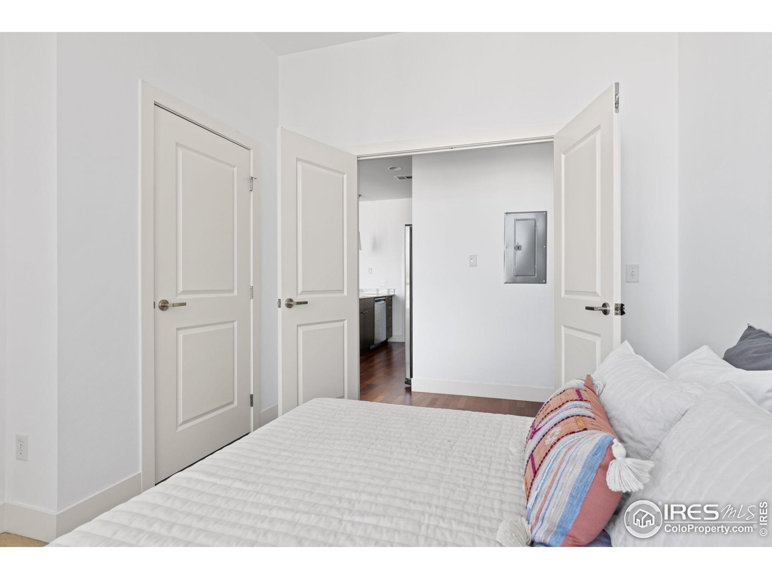 2001 Lincoln Street, Unit 2113 Denver, CO 80202 - Photo 19 of 36