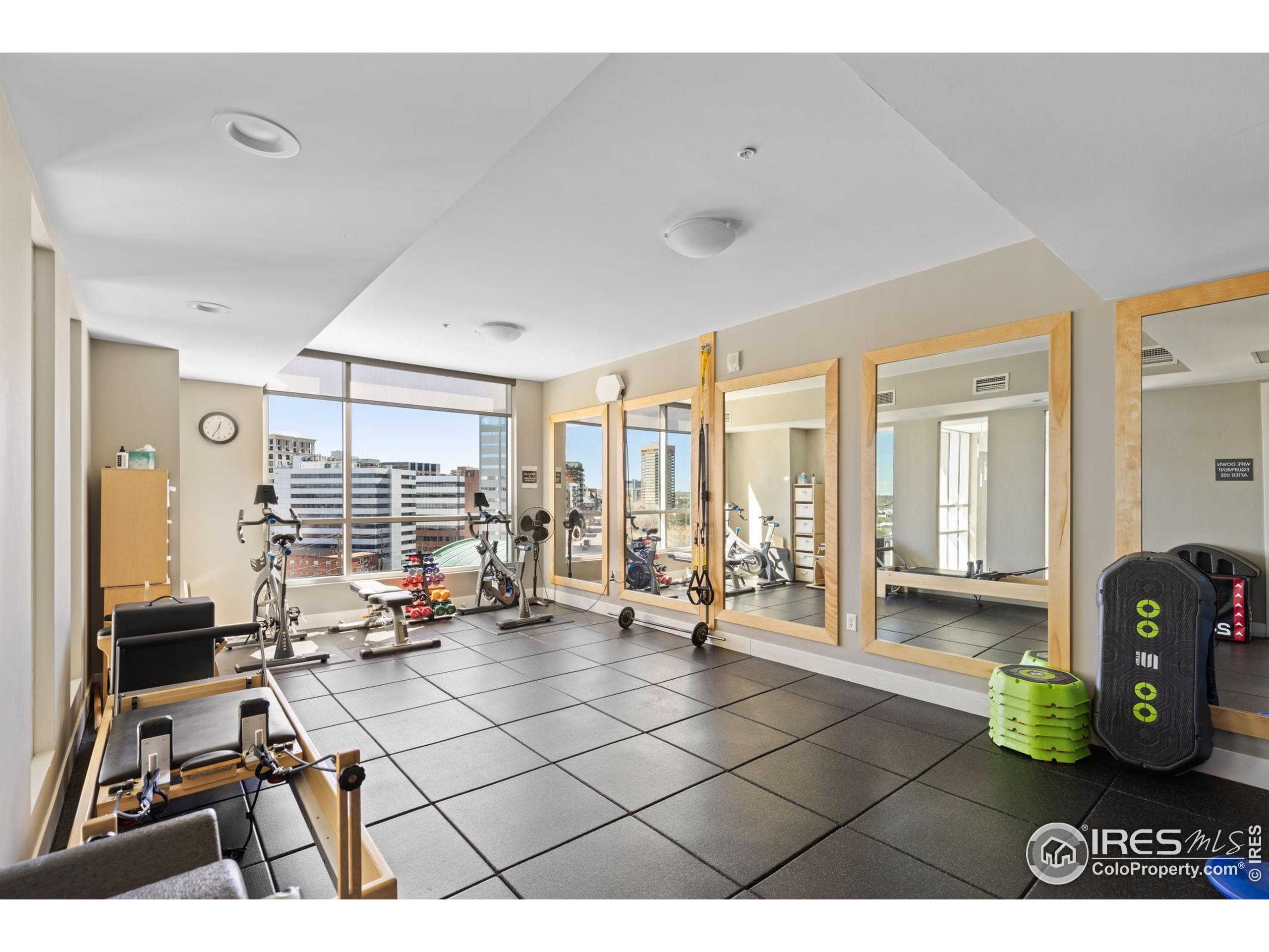 2001 Lincoln Street, Unit 2113 Denver, CO 80202 - Photo 26 of 36