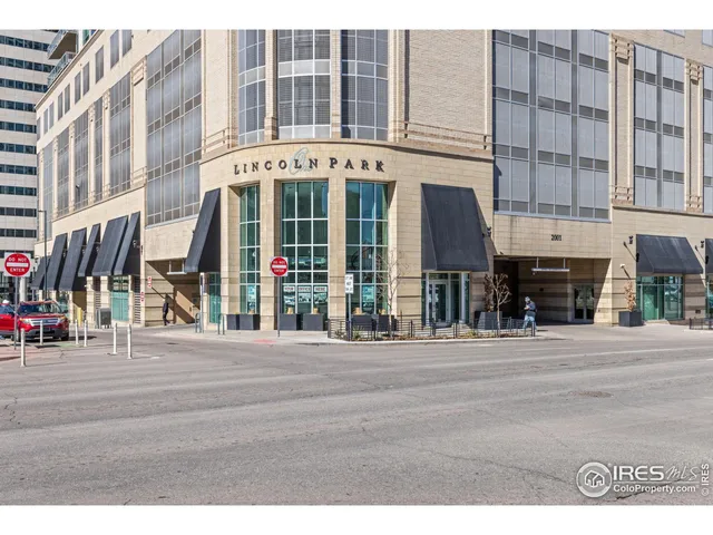 $658,000 | 2001 Lincoln Street, Unit 2113, Denver, CO 80202