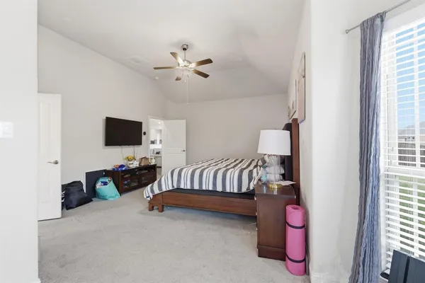 $3,700 | 2614 Fair Oaks Avenue, Midlothian, TX 76065