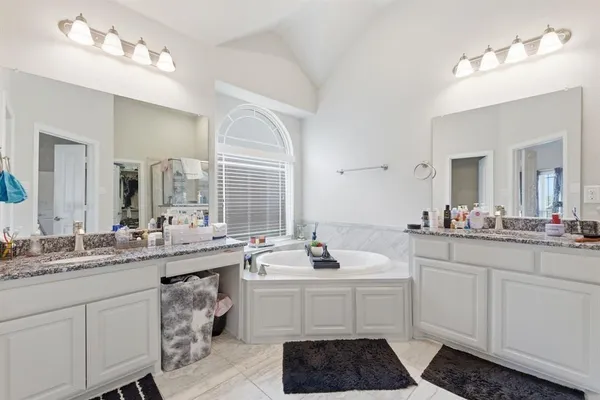 $3,700 | 2614 Fair Oaks Avenue, Midlothian, TX 76065