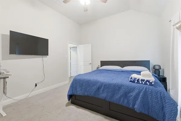 $3,700 | 2614 Fair Oaks Avenue, Midlothian, TX 76065