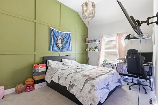 $3,700 | 2614 Fair Oaks Avenue, Midlothian, TX 76065