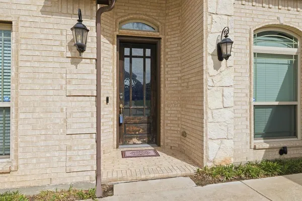 $3,700 | 2614 Fair Oaks Avenue, Midlothian, TX 76065