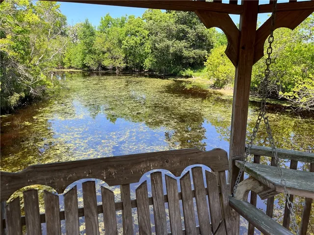 $349,900 | 1100 Maple, Calvert, TX 77837