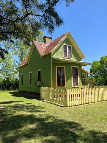 $349,900 | 1100 Maple, Calvert, TX 77837