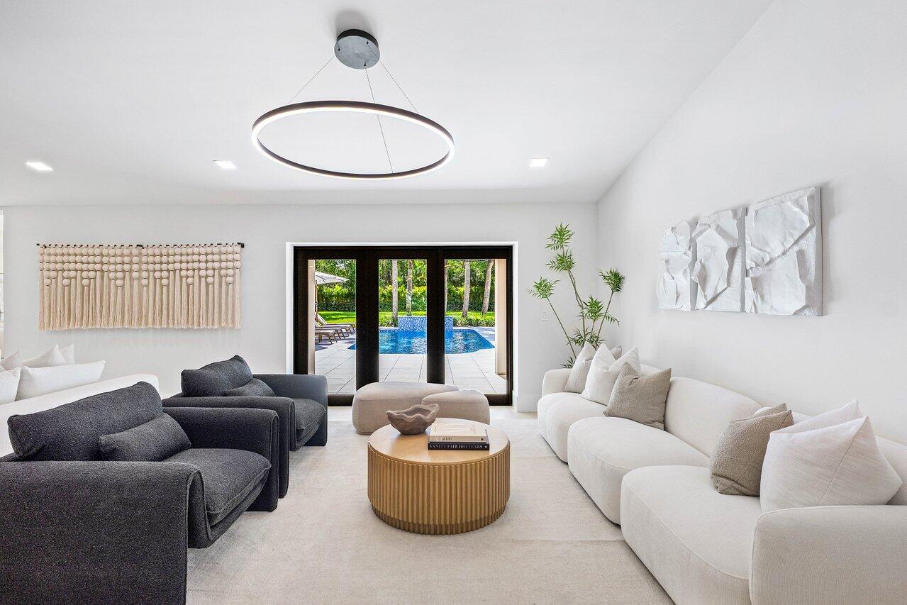 8090 Twin Lake Drive Boca Raton, FL 33496 - Photo 12 of 55 019-8090TwinLakeDrive-BocaRaton-FL-33496