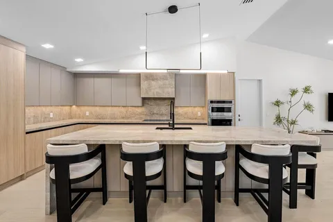 $2,850,000 | 8090 Twin Lake Drive, Boca Raton, FL 33496