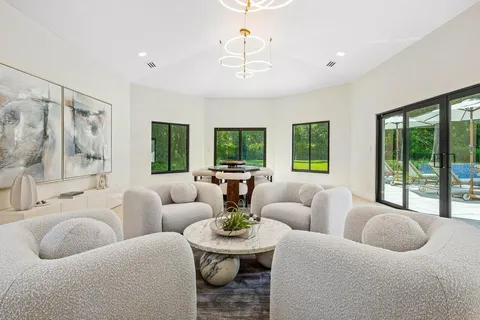 $2,850,000 | 8090 Twin Lake Drive, Boca Raton, FL 33496