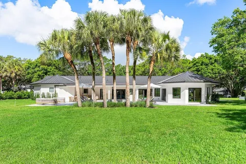 $2,850,000 | 8090 Twin Lake Drive, Boca Raton, FL 33496