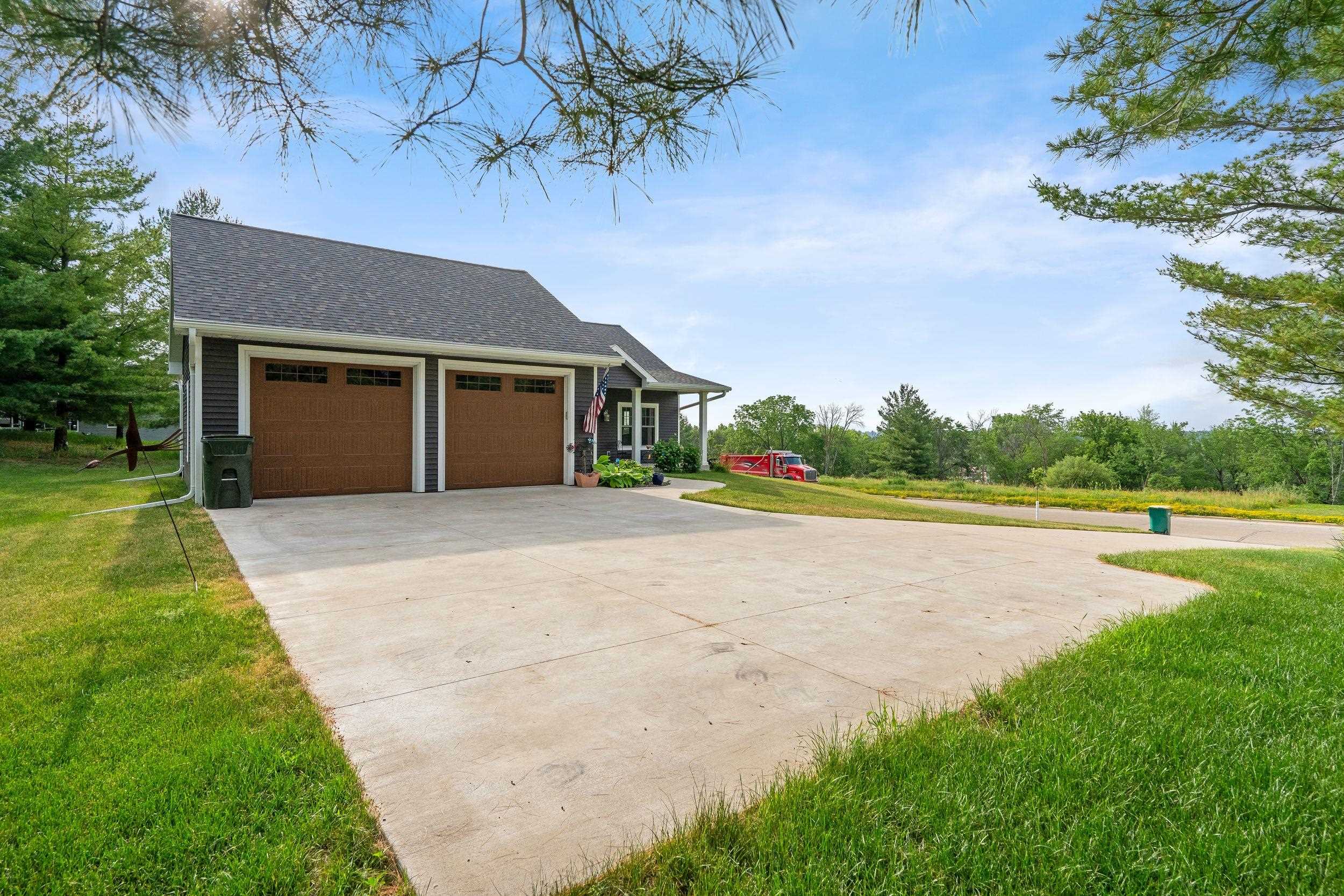 364 Drumlin Loop Ripon, WI 54971 - Photo 6 of 56
