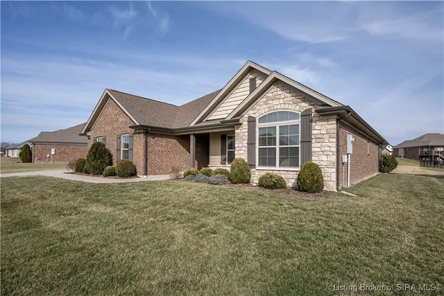 $389,900 | 1865 Hazeltine Way, Henryville, IN 47126