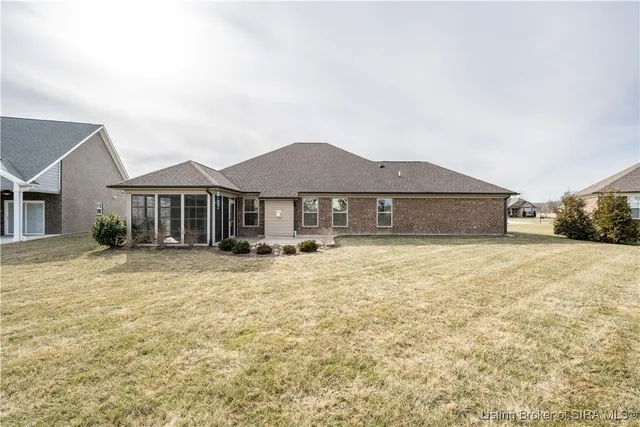 $389,900 | 1865 Hazeltine Way, Henryville, IN 47126