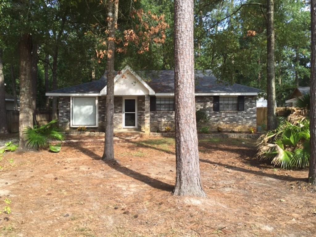 2433 Rue Weller Mandeville, LA 70448 - Photo 1 of 25 Gallery Image 1