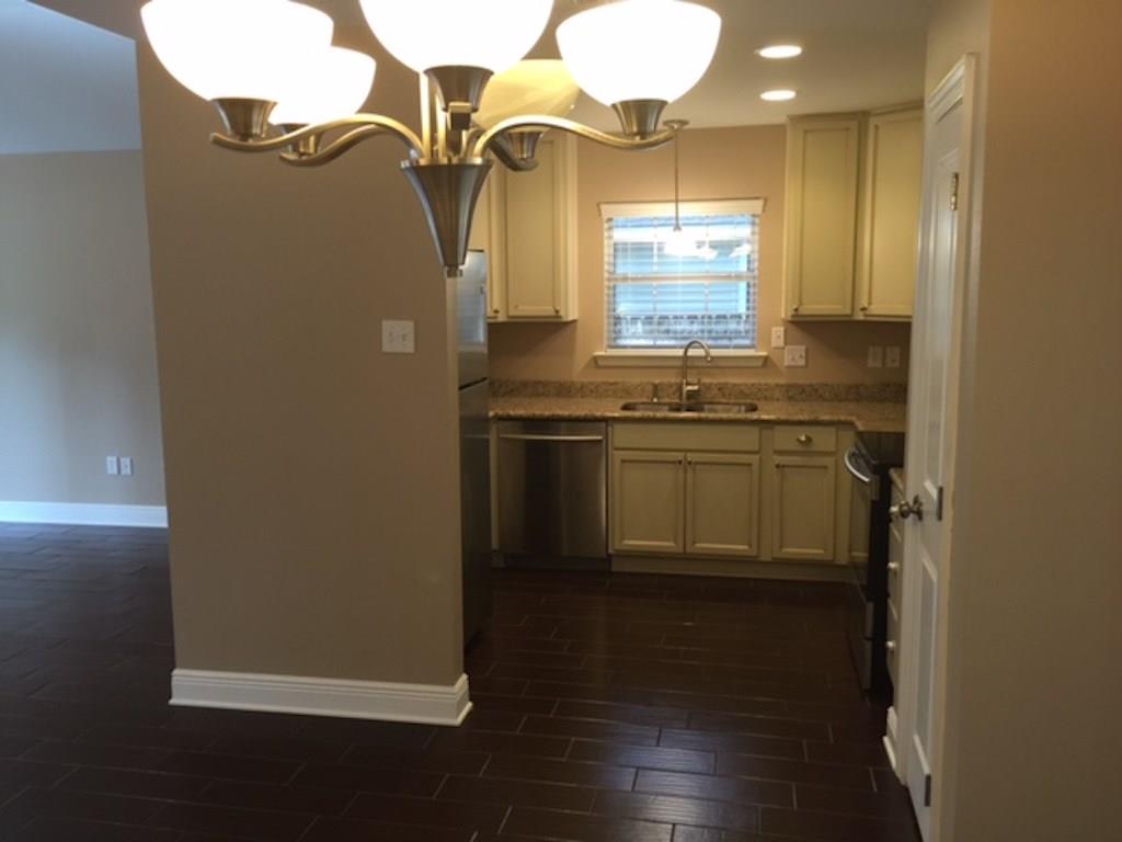 2433 Rue Weller Mandeville, LA 70448 - Photo 7 of 25 Gallery Image 7