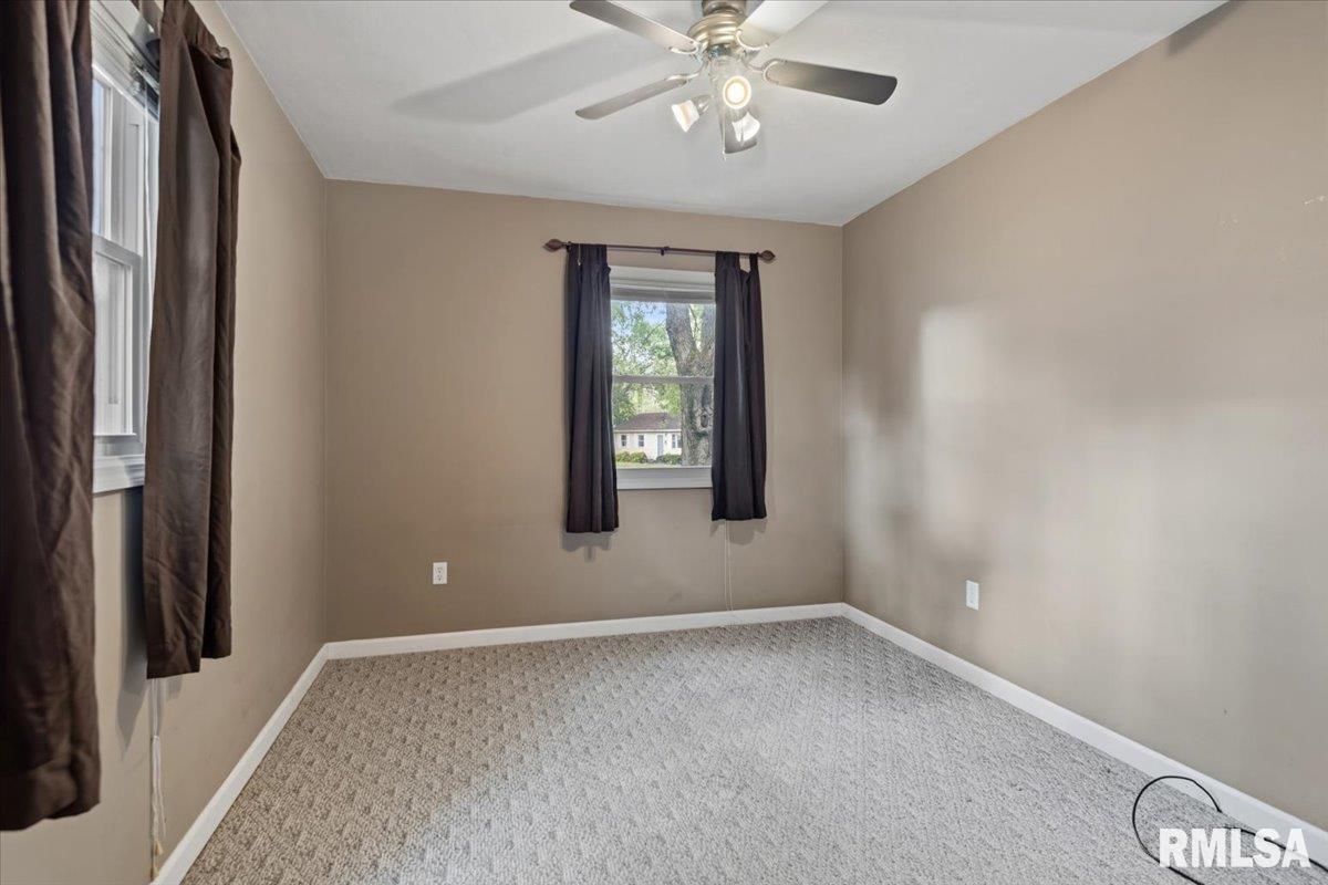 28 Windsor Road Springfield, IL 62702 - Photo 19 of 30 Gallery Image 19