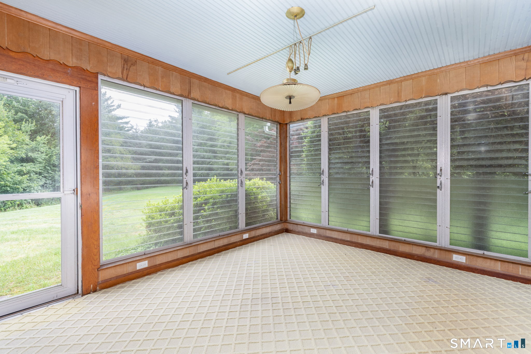 354 Academy Road Cheshire, CT 06410 - Photo 27 of 32 Gallery Image 27