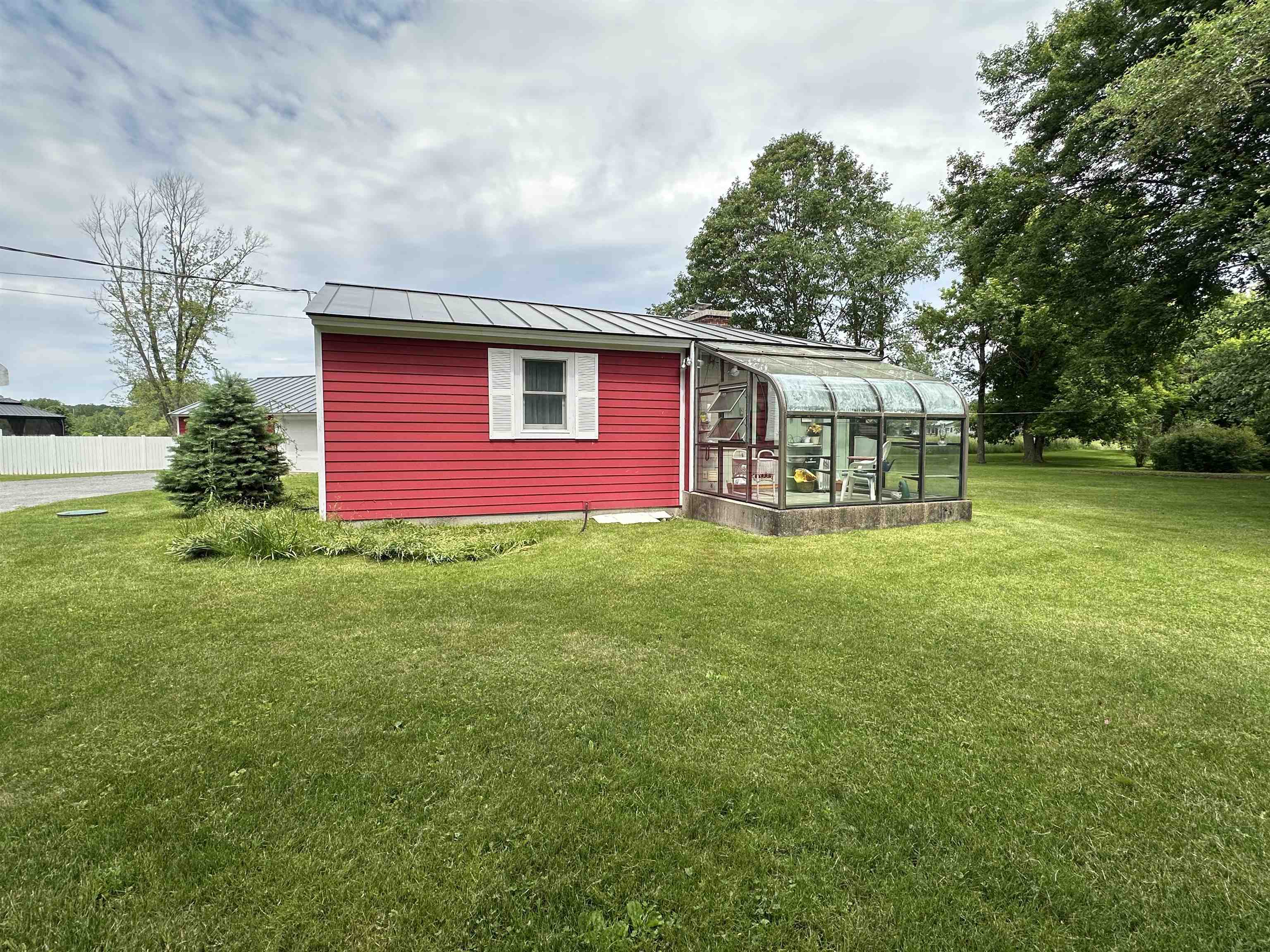 45 Ossie Road Middlebury, VT 05753 - Photo 5 of 30