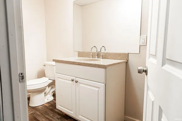 $325,000 | 17425 Highway 37, Harlan, IN 46743