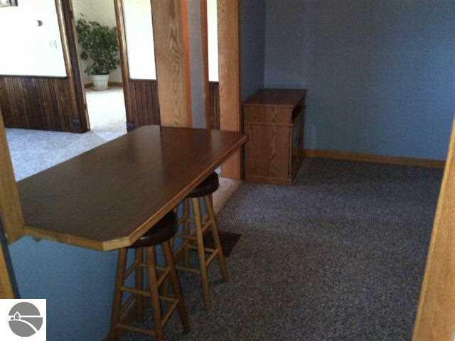 1345 North Vandecar Road Mount Pleasant, MI 48858 - Photo 15 of 28 1770953-14.JPG