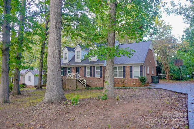 $323,000 | 721 Summerwood Drive, Rock Hill, SC 29732