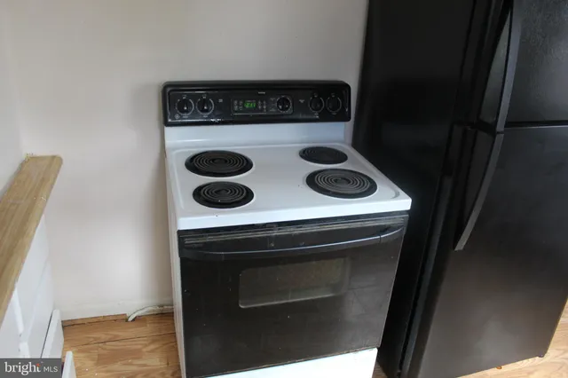 a close up view of washer and dryer