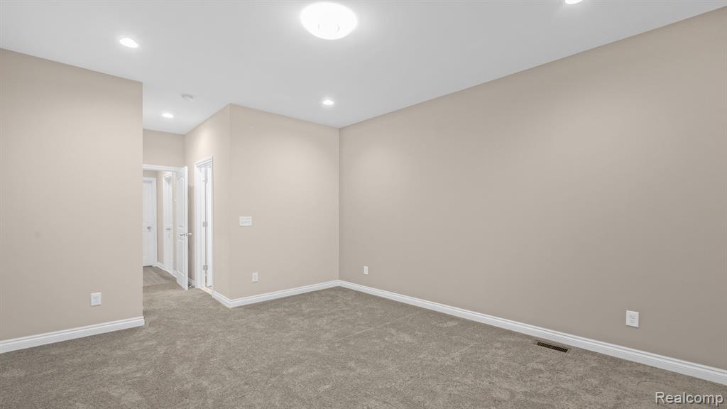 3237 Longview Avenue Rochester Hills, MI 48307 - Photo 26 of 36