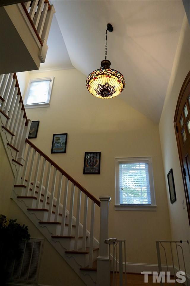 2815 Van Dyke Avenue Raleigh, NC 27607 - Photo 4 of 30