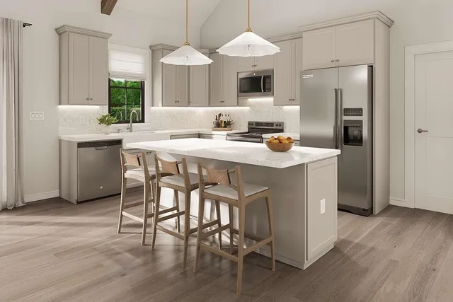 $575,000 | 704 Fox Hill Road, Bennington, VT 05201